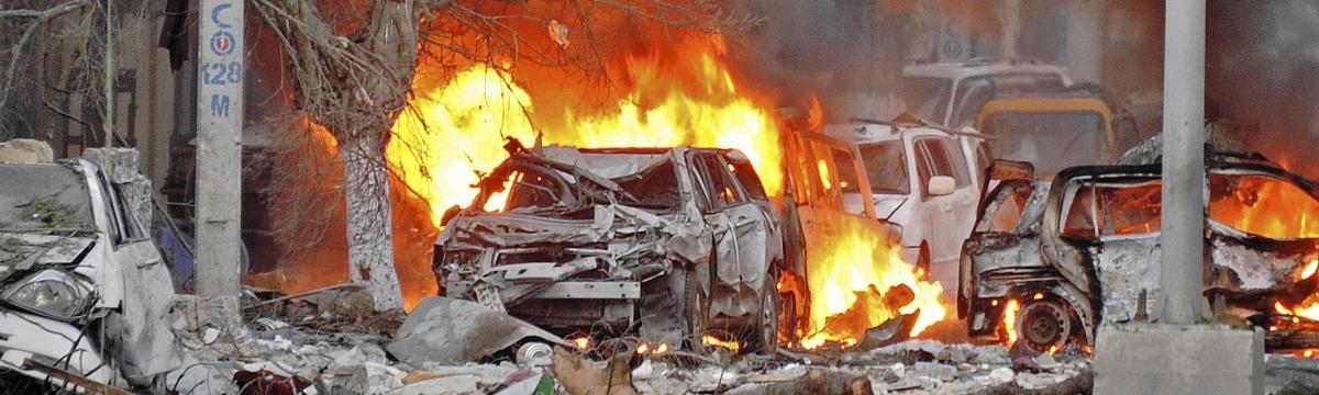 Terroristák szálltak meg egy hotelt Mogadishuban