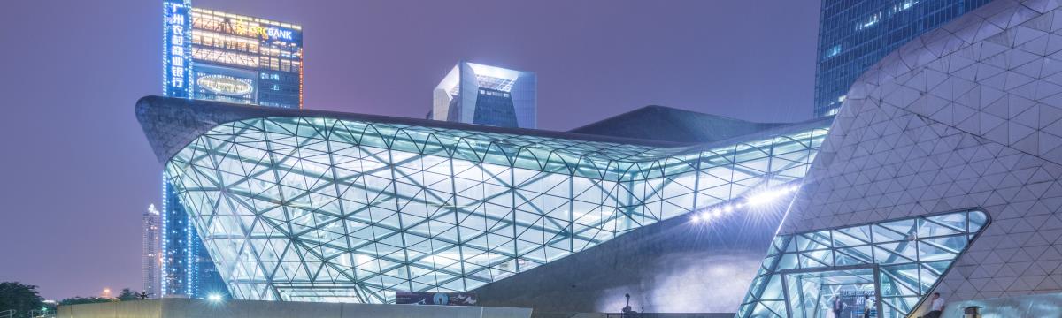 Gyönyörködjetek az elhunyt Zaha Hadid lenyűgöző épületeiben!