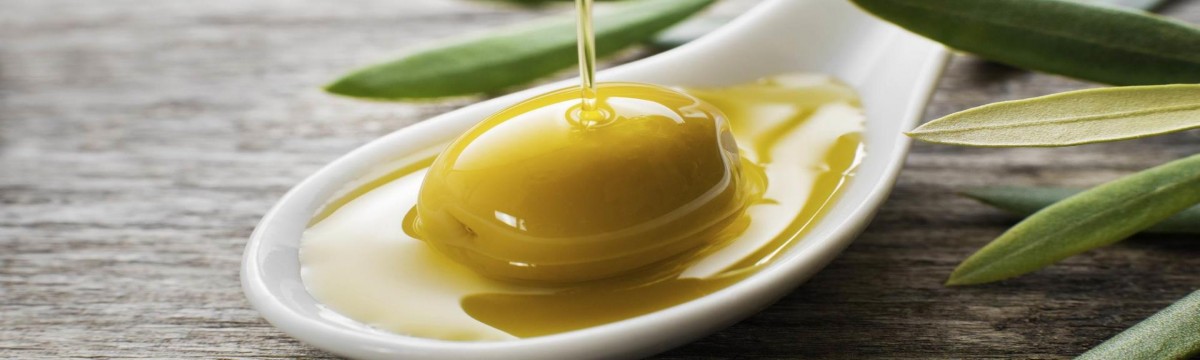 A hajatok mellett a bőrötöknek is jólesik az olajos kényeztetés – mi ezeket ajánljuk!