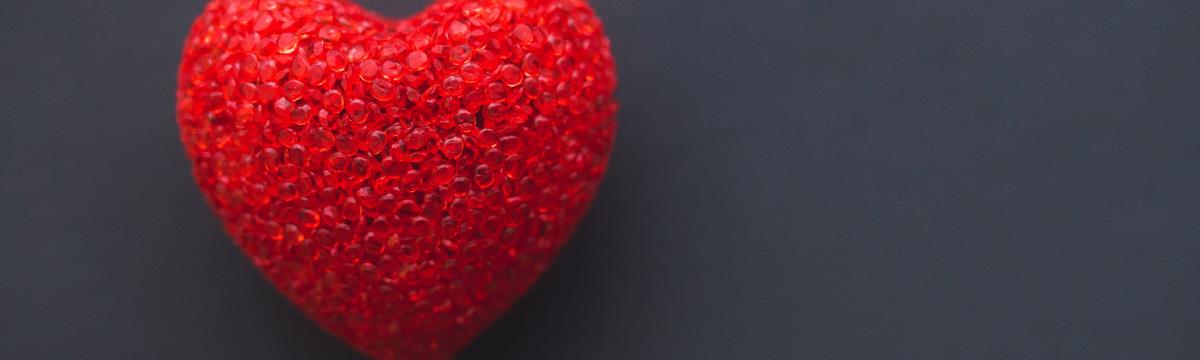 Eszméletlenül cukin reagál az újdonsült nagymama a jó hírre!