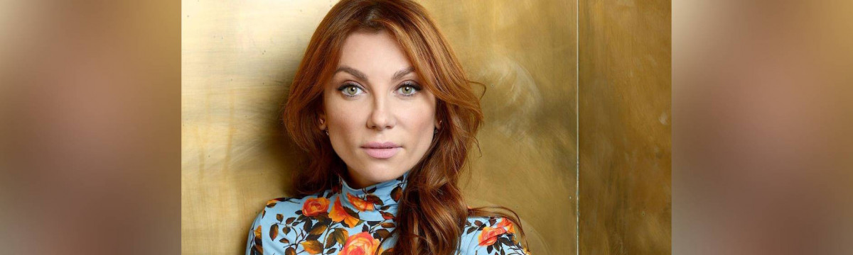 Gólyahír: Megszülettek Rúzsa Magdi hármasikrei – fotó